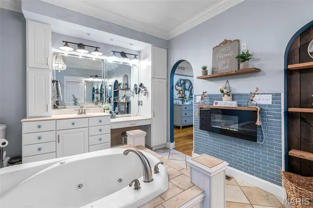 $895,000 | 746 St Andrews Drive, Farmington, MO 63640