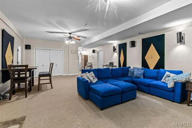 $895,000 | 746 St Andrews Drive, Farmington, MO 63640