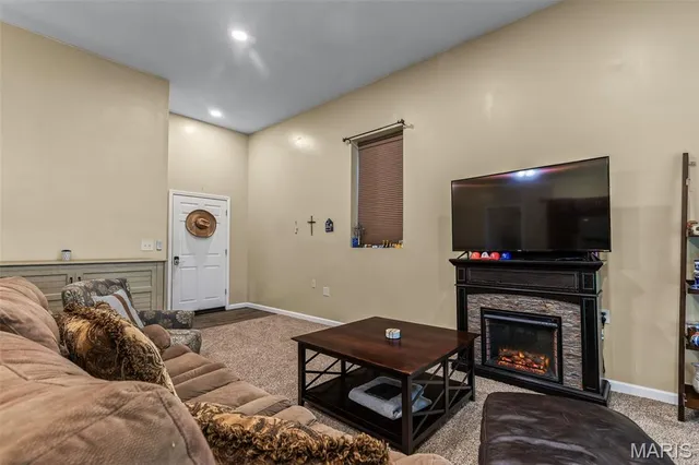 $895,000 | 746 St Andrews Drive, Farmington, MO 63640