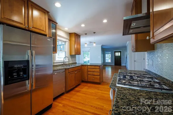 $3,250 | 435 Walnut Avenue, Charlotte, NC 28208