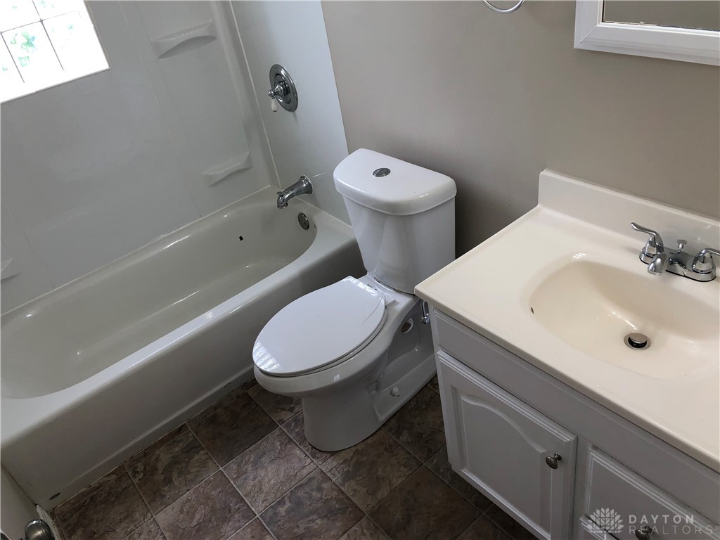 1832 Ridgemore Avenue Kettering, OH 45429 - Photo 11 of 21