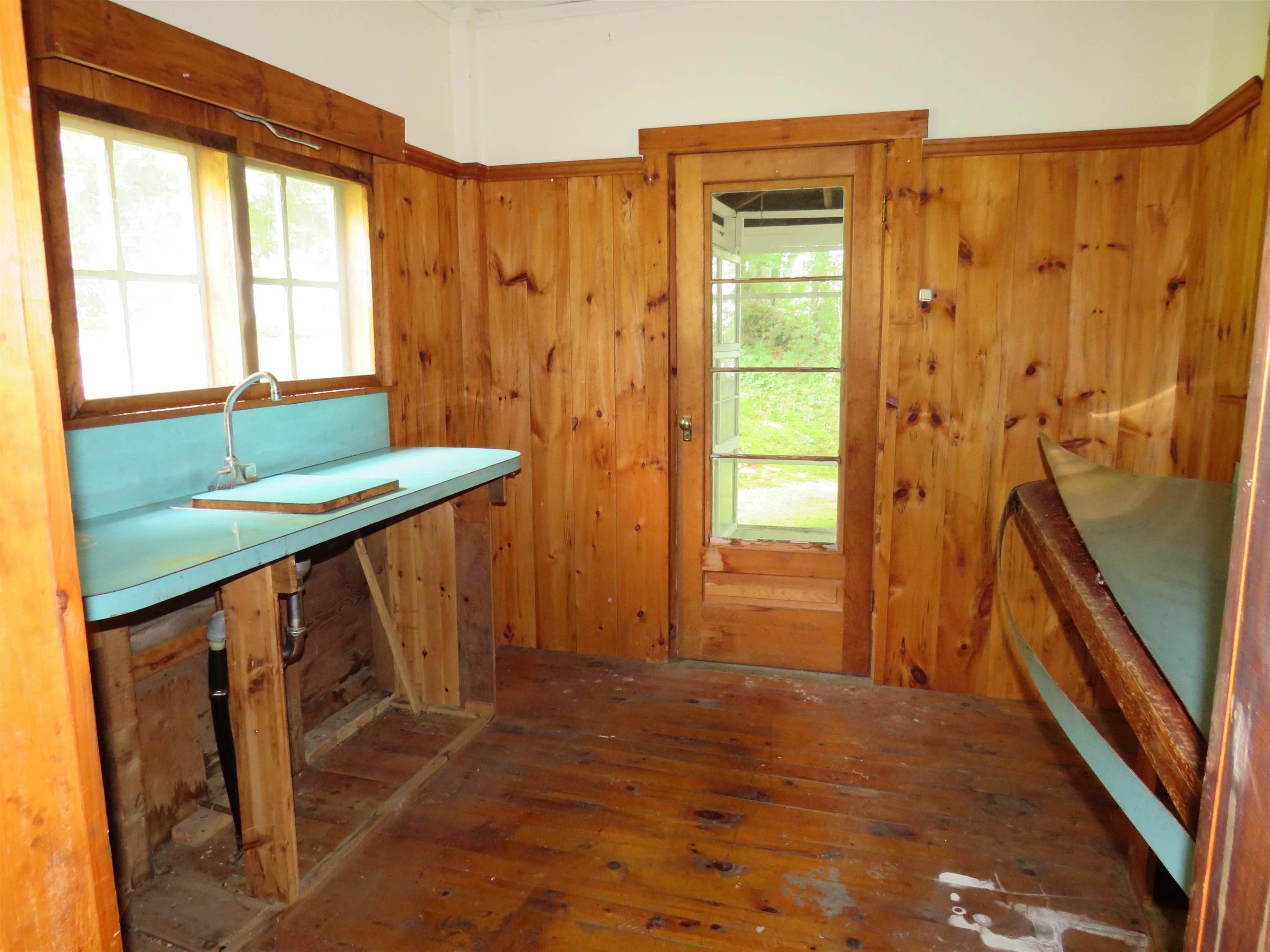 59 Old Portland Road Freedom, NH 03836 - Photo 14 of 22
