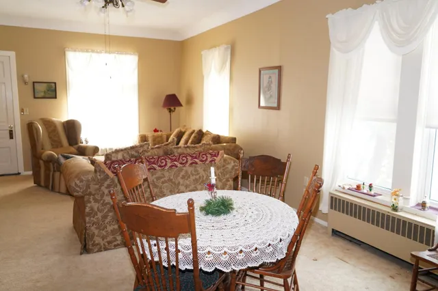 $374,900 | 1528 West 6th Street, Red Wing, MN 55066