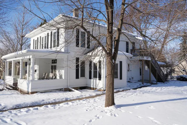 $374,900 | 1528 West 6th Street, Red Wing, MN 55066