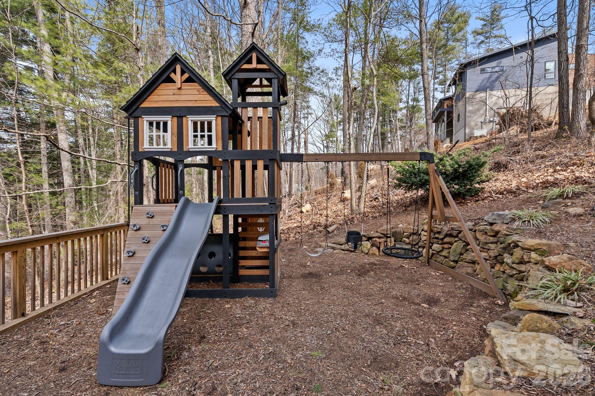 505 Kings Ridge Asheville, NC 28804 - Photo 36 of 44
