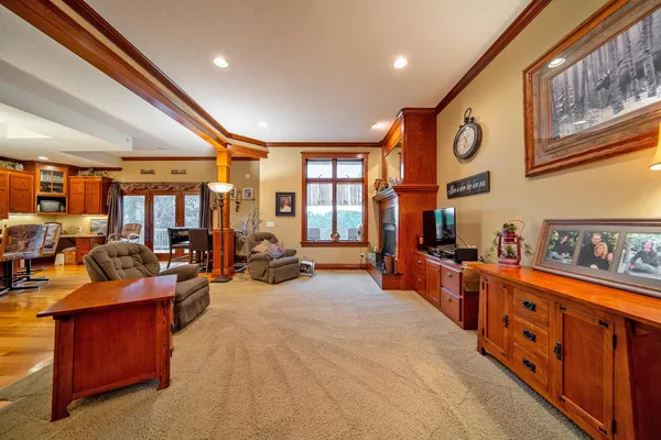 $1,100,000 | 62997 430th Avenue, Mazeppa, MN 55956