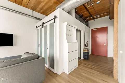$835,000 | 530 South Hewitt Street, Unit 455, Los Angeles, CA 90013