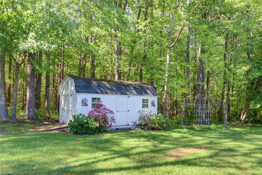 236 Slade Road Blanch, NC 27212 - Photo 28 of 30 Gallery Image 28