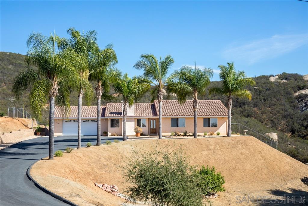 30577 Rock Stone Road Valley Center, CA 92082 - Photo 5 of 25