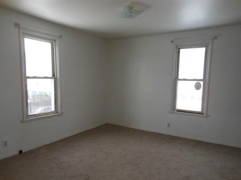 1346 Charlotte Avenue Rochester, PA 15074 - Photo 10 of 15 Bedroom.
