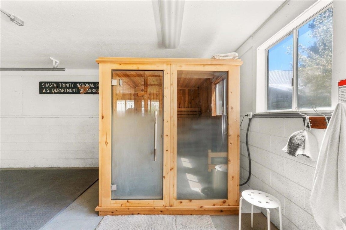 220 Squaw Valley Road McCloud, CA 96057 - Photo 26 of 37 Gallery Image 26