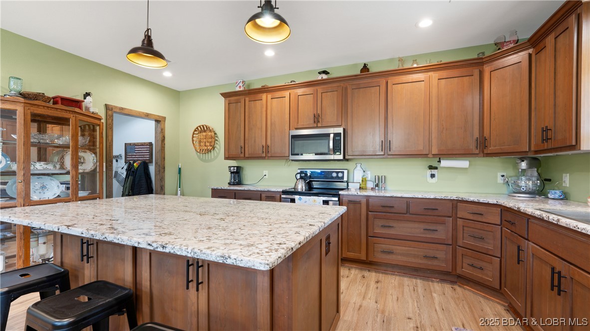 709 Foster Road Climax Springs, MO 65324 - Photo 11 of 38