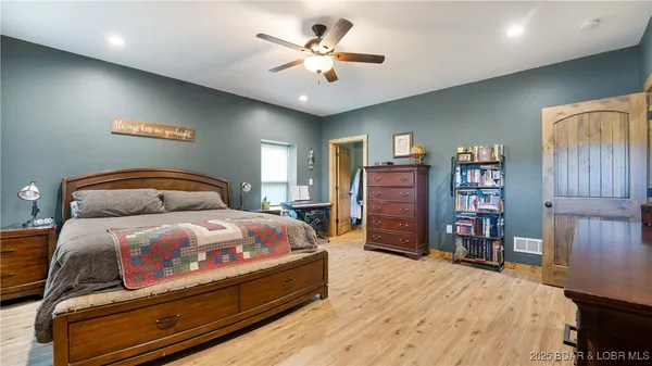 $749,900 | 709 Foster Road, Climax Springs, MO 65324