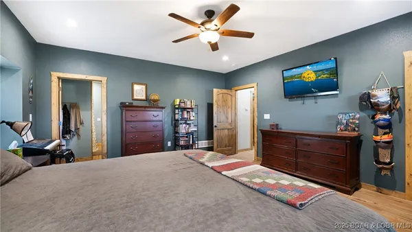 $749,900 | 709 Foster Road, Climax Springs, MO 65324