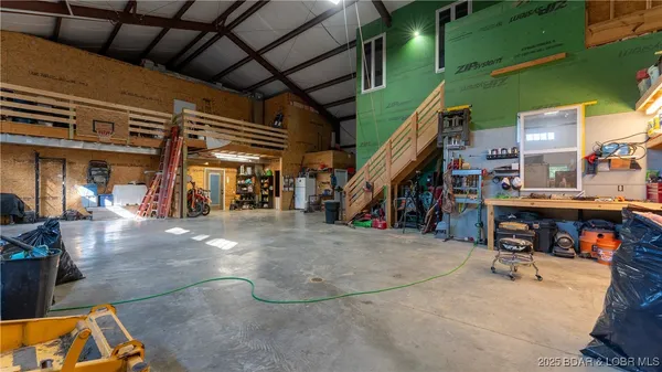 $749,900 | 709 Foster Road, Climax Springs, MO 65324