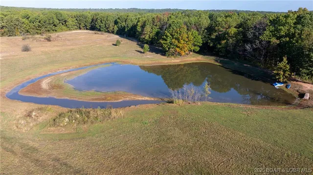 $789,900 | 709 Foster Road, Climax Springs, MO 65324