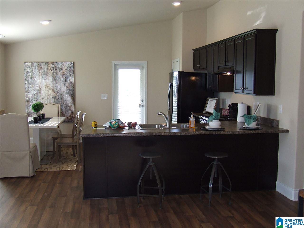 2048 Village Ridge Circle Calera, AL 35040 - Photo 8 of 17