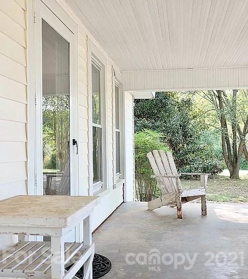 7914 Hagers Ferry Road Denver, NC 28037 - Photo 10 of 24 Gallery Image 10
