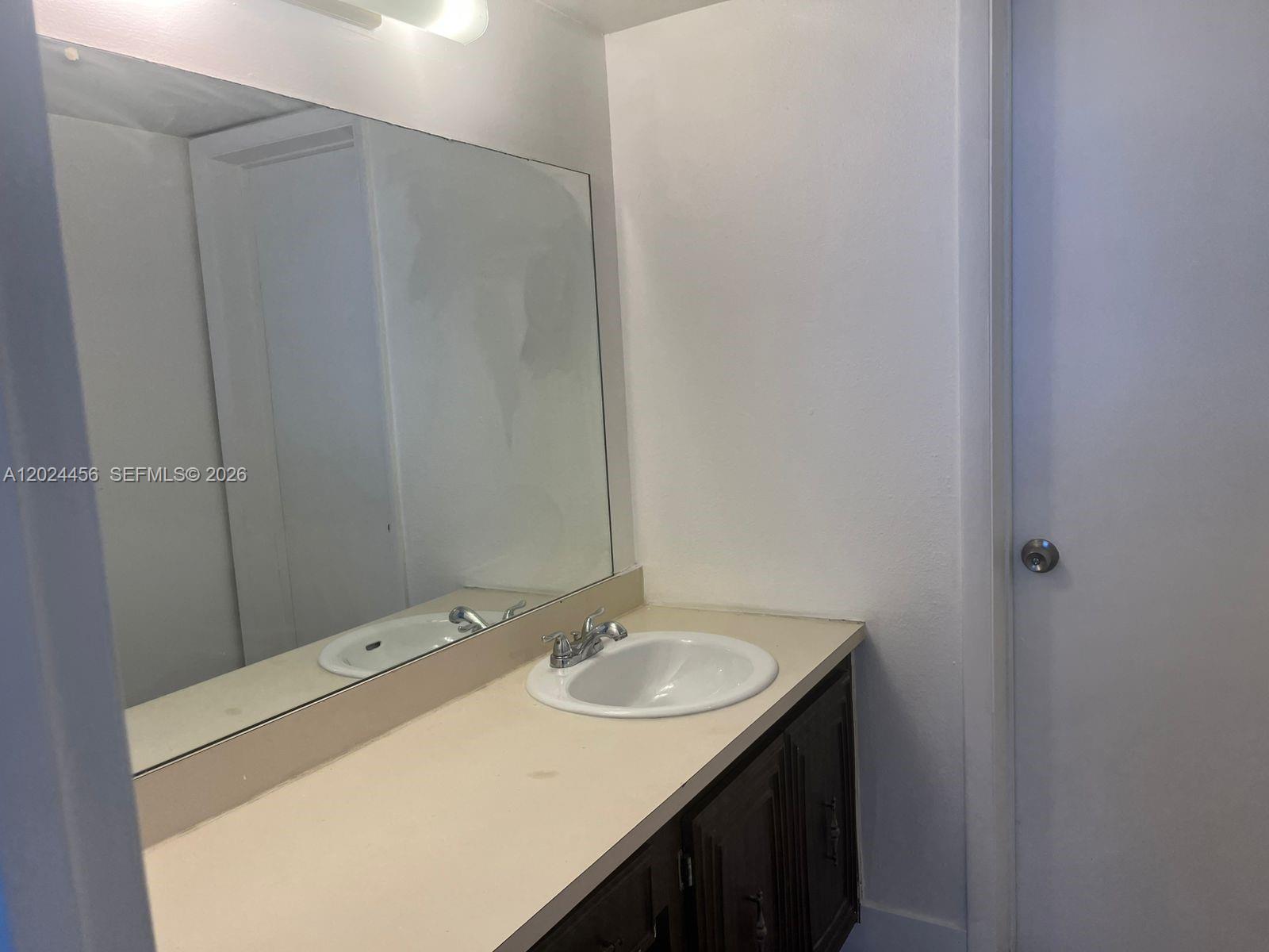 484 Northwest 165th St Road, Unit A111 Miami, FL 33169 - Photo 26 of 40