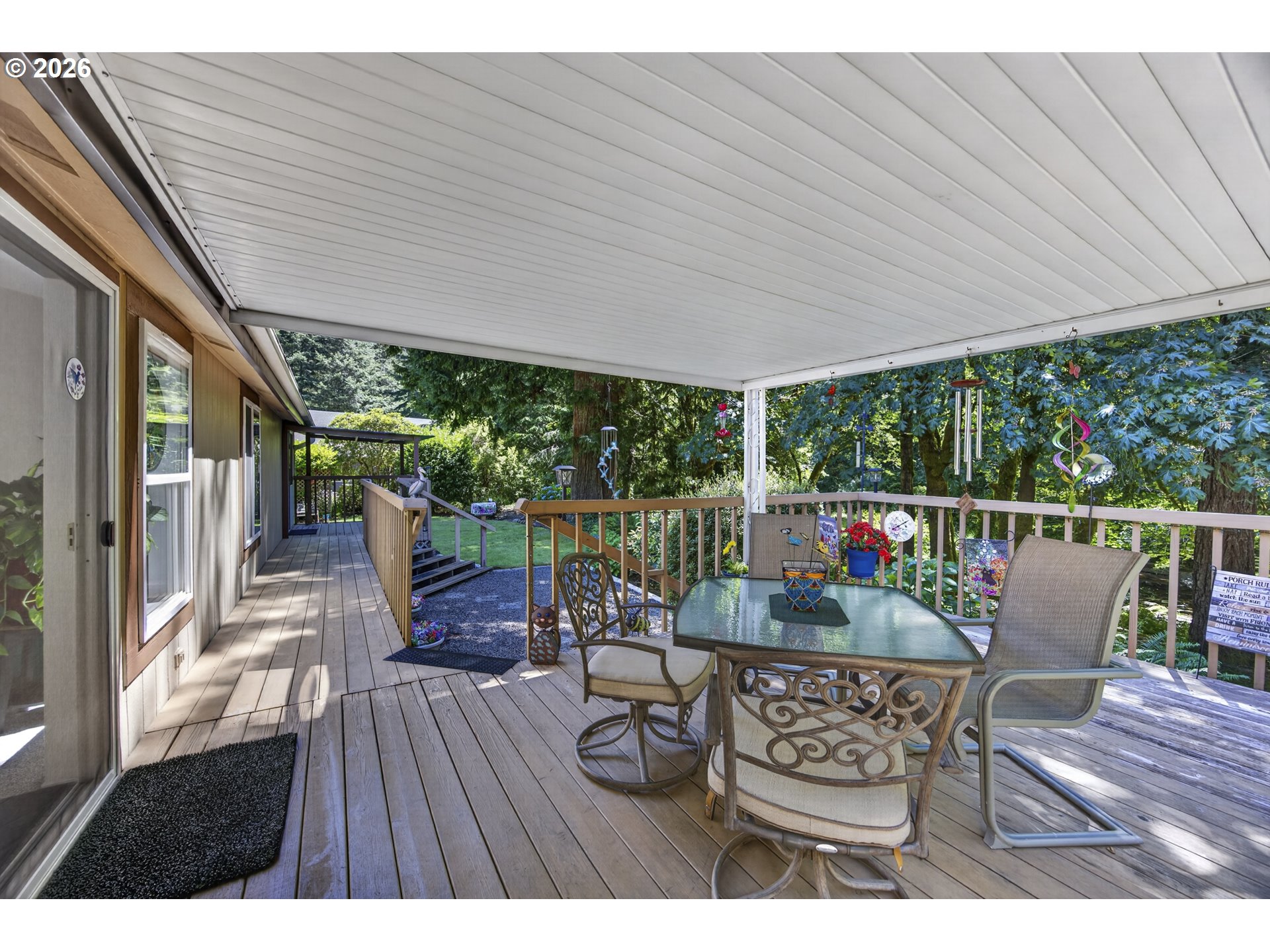 12290 Highway 126 Mapleton, OR 97453 - Photo 22 of 43 Covered Patio