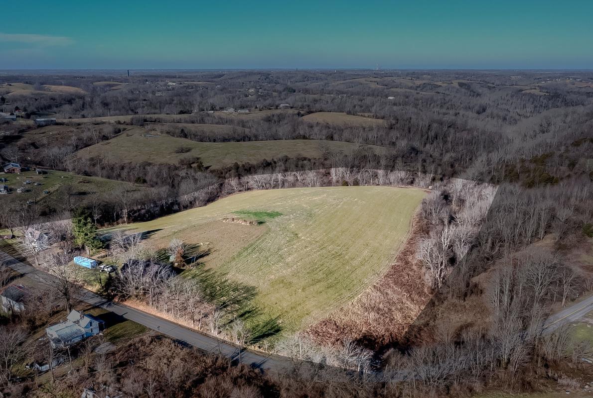 2531 Mt Hebron Road Lancaster, KY 40444 - Photo 2 of 15 IMG_2468