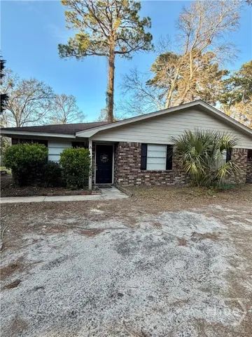 $1,500 | 6810 Johnny Mercer Boulevard, Unit A, Savannah, GA 31410