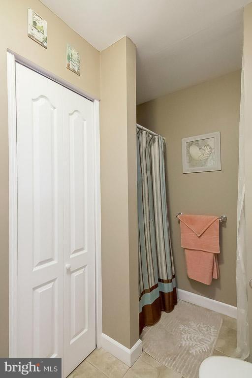 1364 East Riverside Avenue Baltimore, MD 21221 - Photo 26 of 30 Bath (Master)
