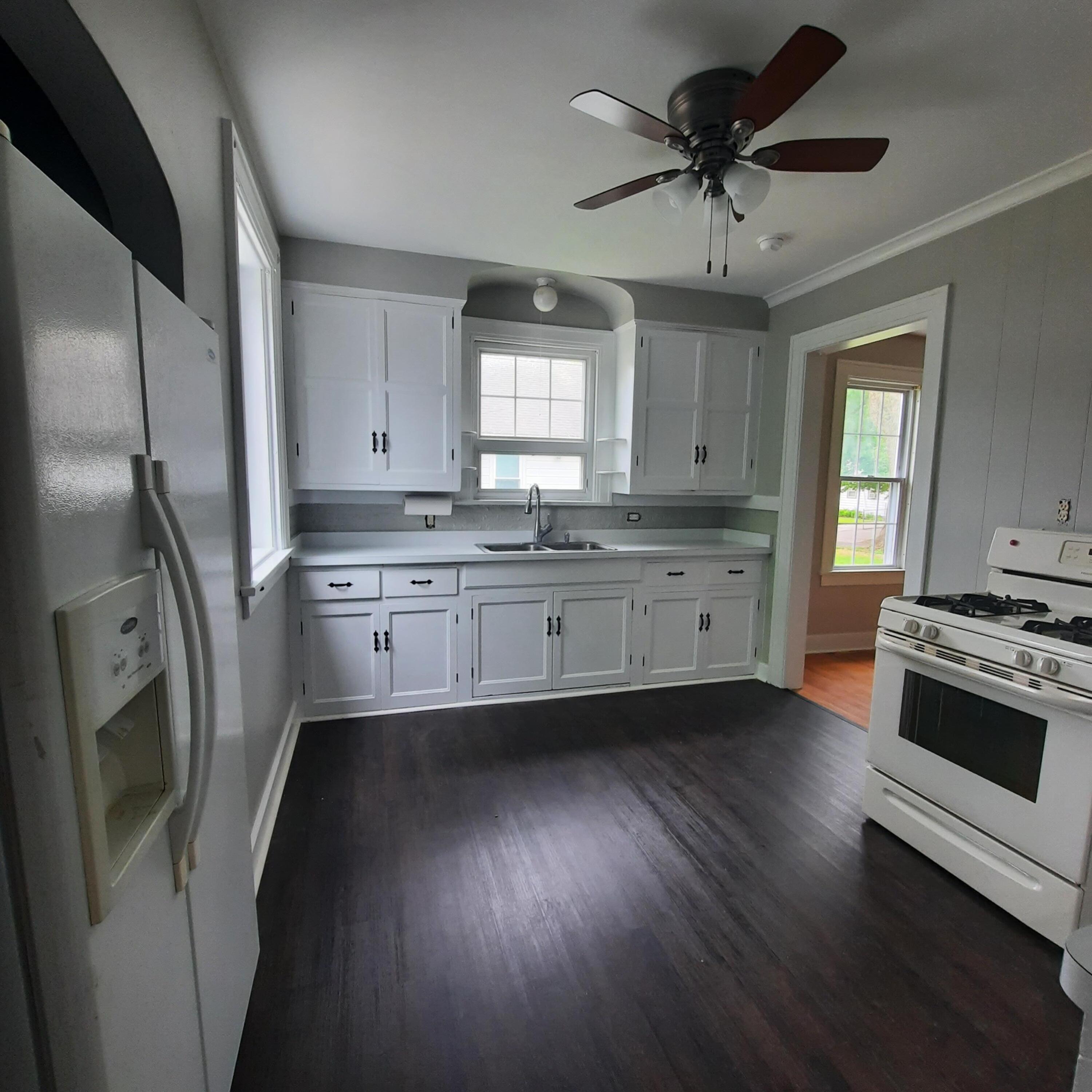 507 4th Street La Porte, IN 46350 - Photo 8 of 29 3000x3000