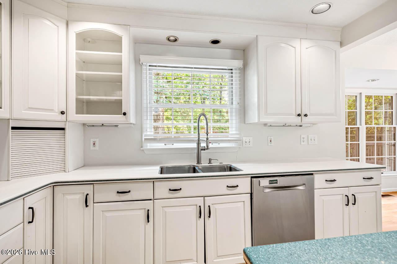 1931 Fountain Ridge Road Chapel Hill, NC 27517 - Photo 14 of 56 Gallery Image 14