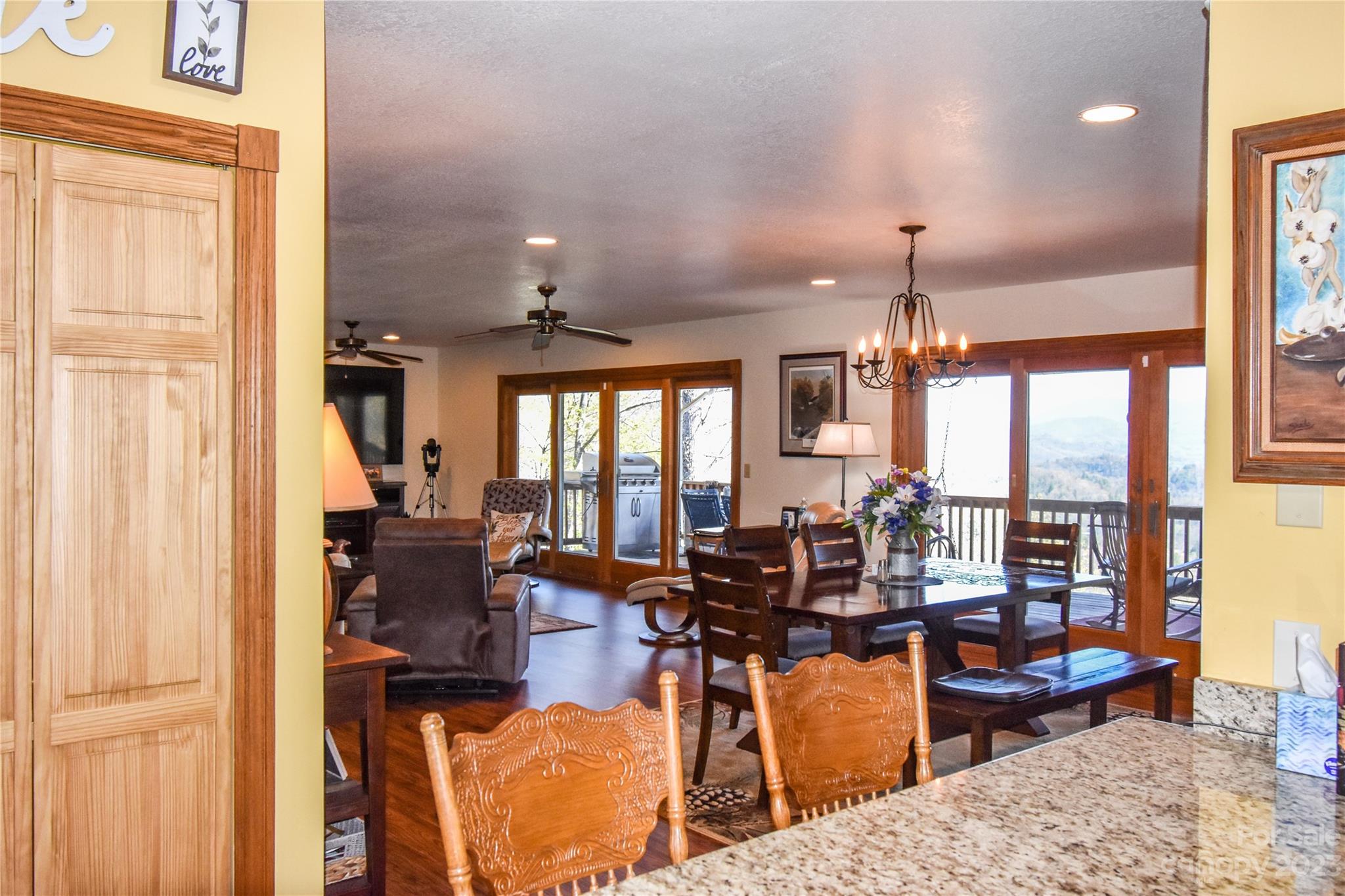804 Old Cove Road Sylva, NC 28779 - Photo 12 of 35 Gallery Image 12