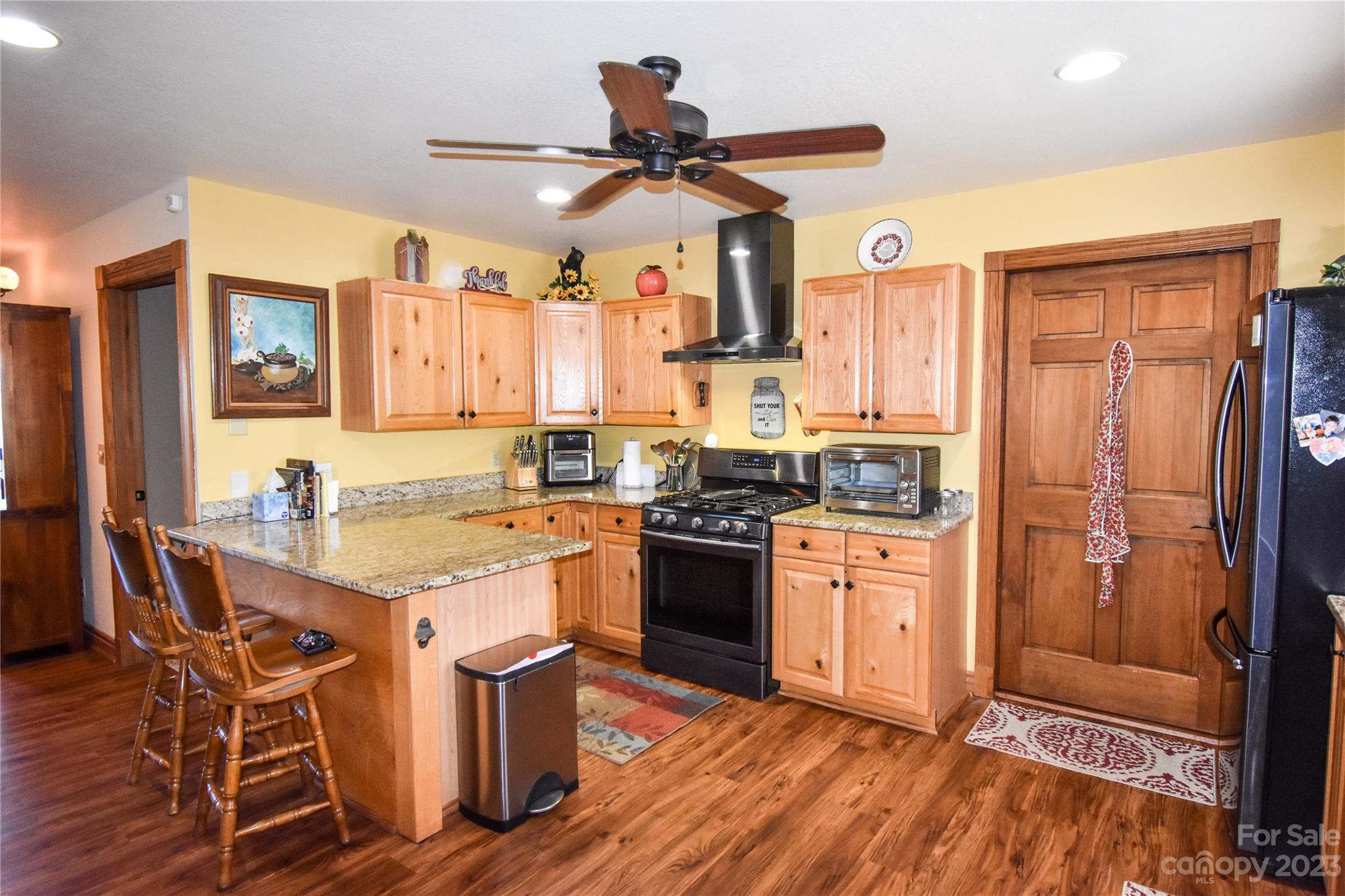 804 Old Cove Road Sylva, NC 28779 - Photo 13 of 35 Gallery Image 13
