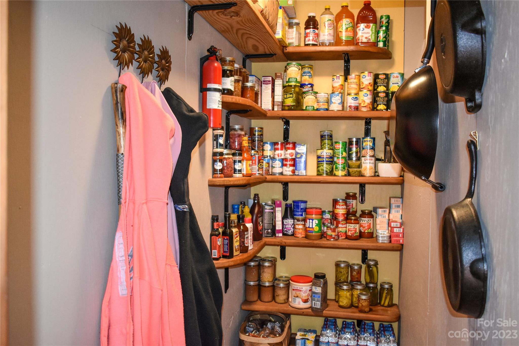804 Old Cove Road Sylva, NC 28779 - Photo 16 of 35 Gallery Image 16