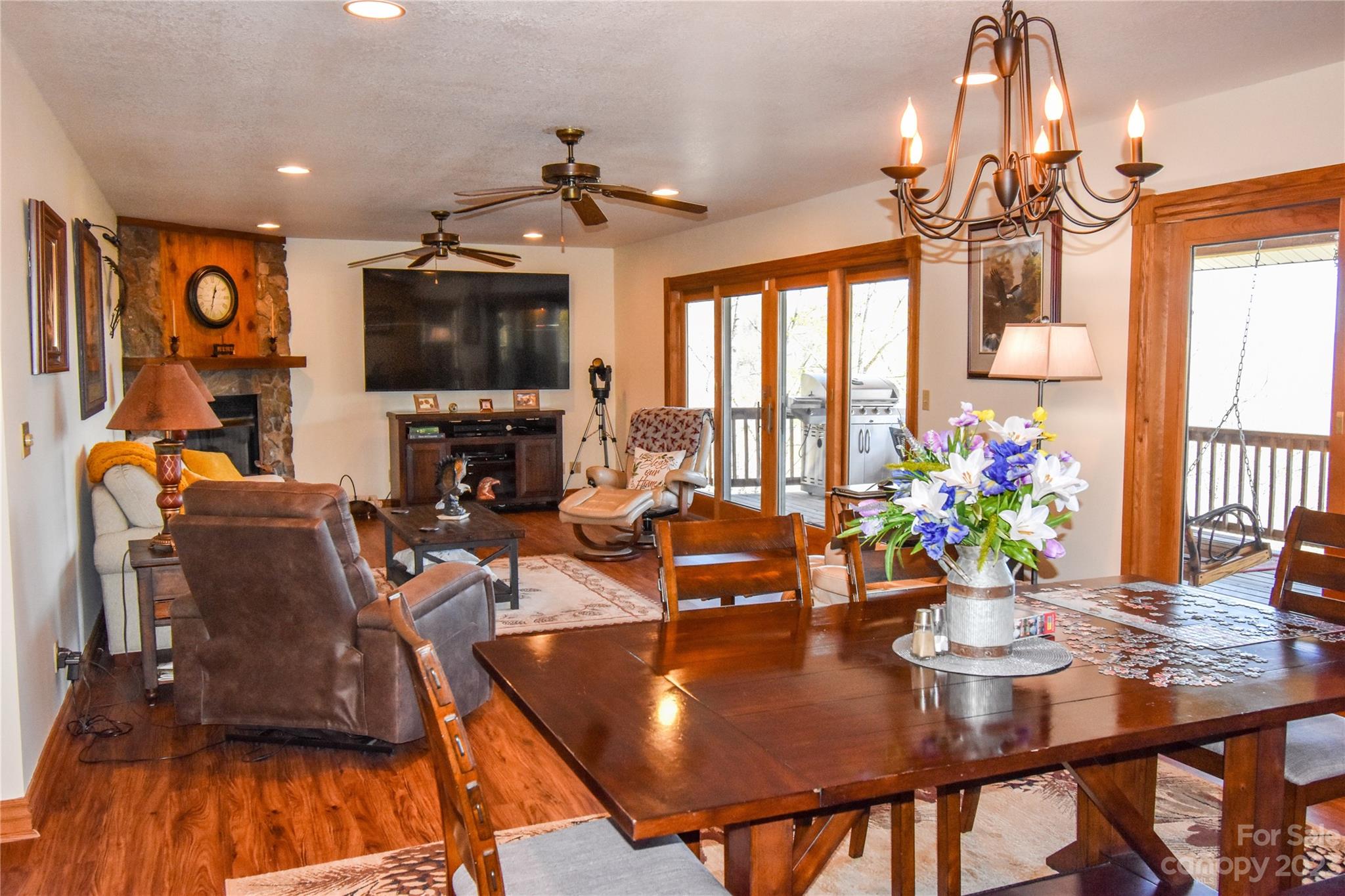 804 Old Cove Road Sylva, NC 28779 - Photo 5 of 35 Gallery Image 5