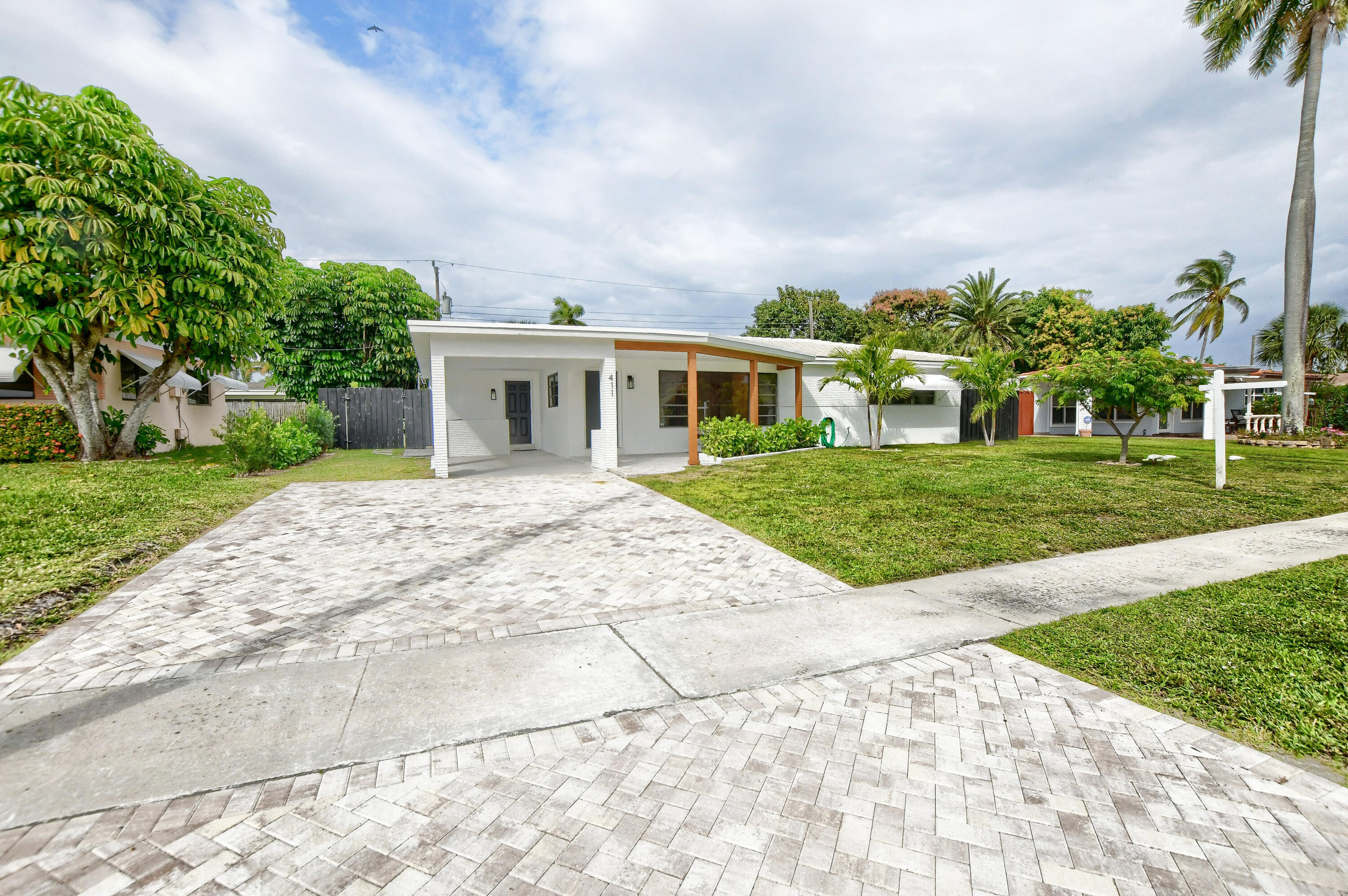 411 Northeast 23rd Way Boca Raton, FL 33431 - Photo 1 of 26 Huge Driveway New Pavers