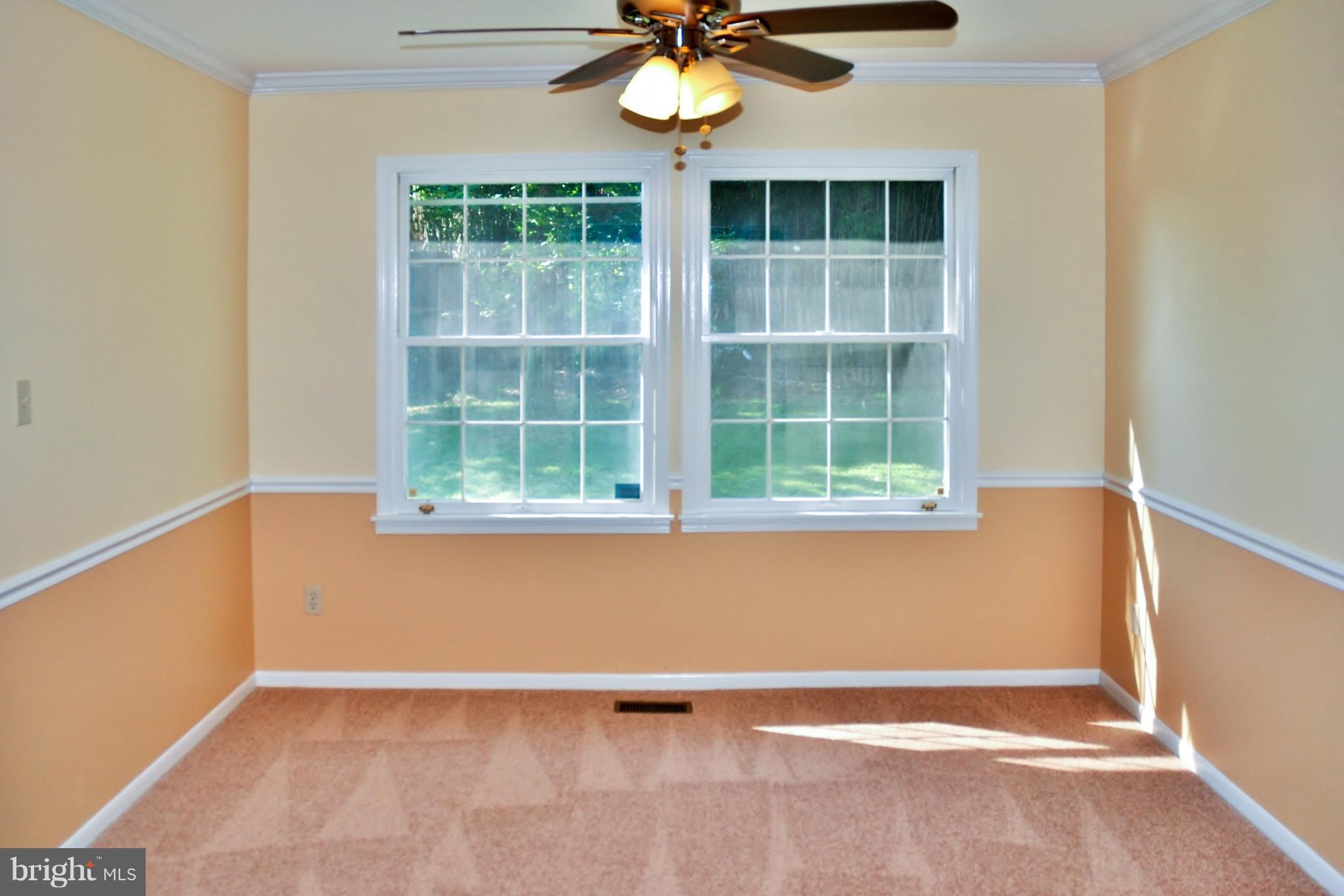 608 Cannon Road Silver Spring, MD 20904 - Photo 5 of 29 Dining Room