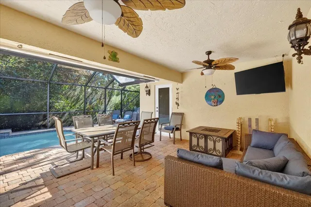 $799,000 | 7312 Northwest 45th Avenue, Coconut Creek, FL 33073