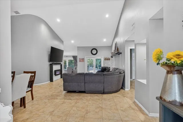 $799,000 | 7312 Northwest 45th Avenue, Coconut Creek, FL 33073