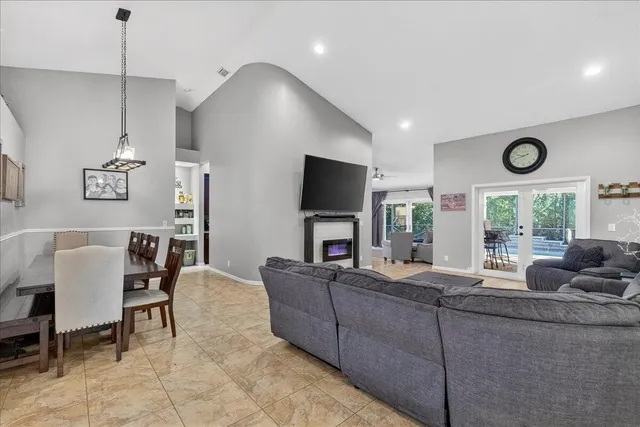 $799,000 | 7312 Northwest 45th Avenue, Coconut Creek, FL 33073