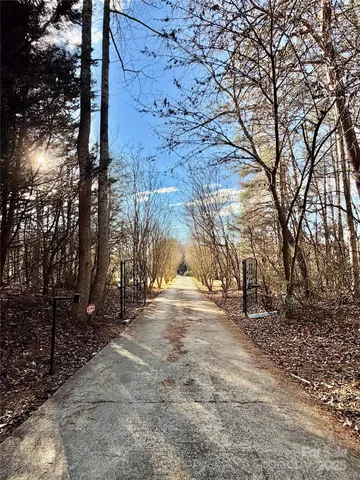 $1,200,000 | 100 Steffey Lane, Taylorsville, NC 28681