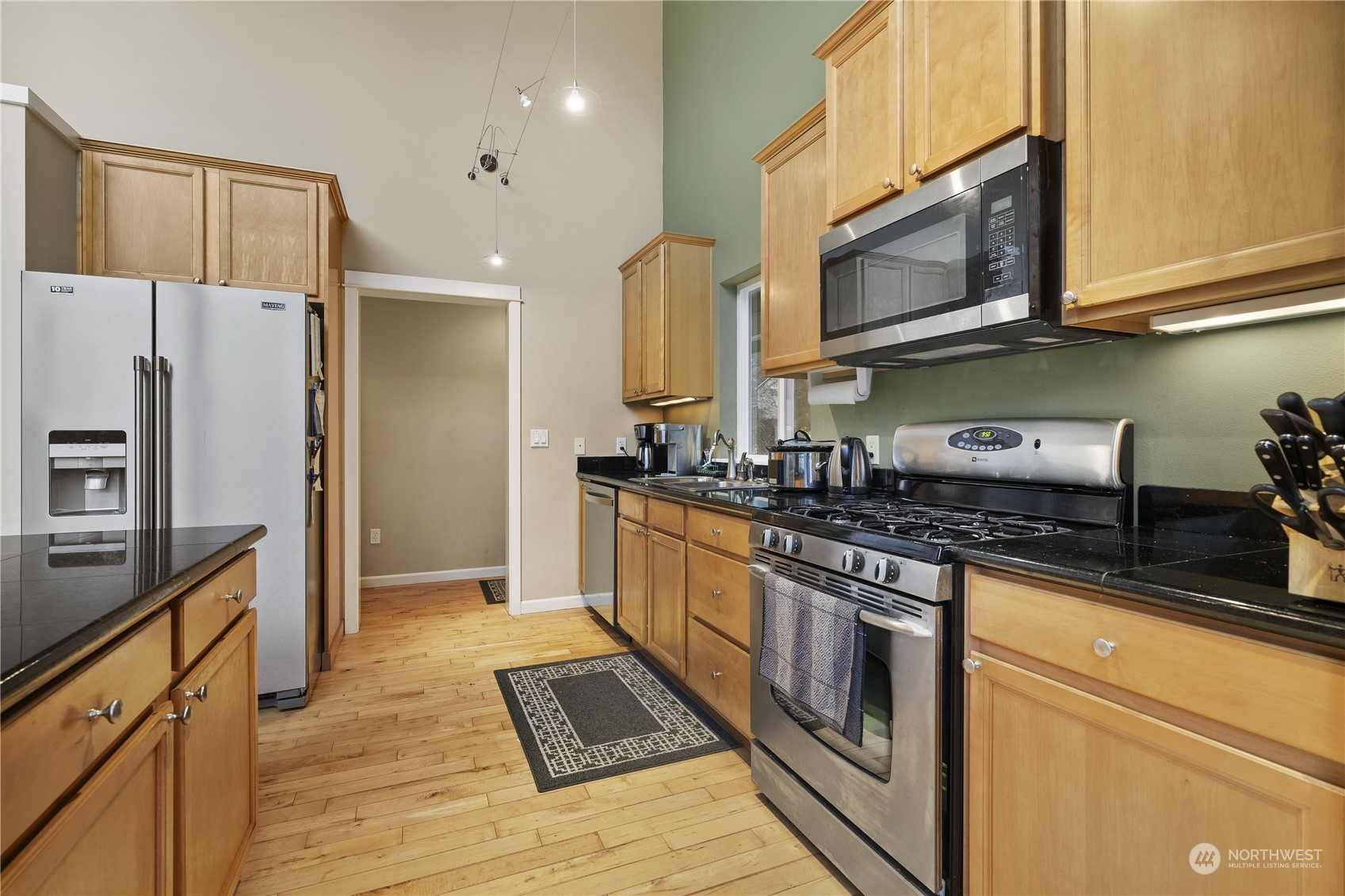 4342 Kelly Road Bremerton, WA 98312 - Photo 7 of 34 Gallery Image 7