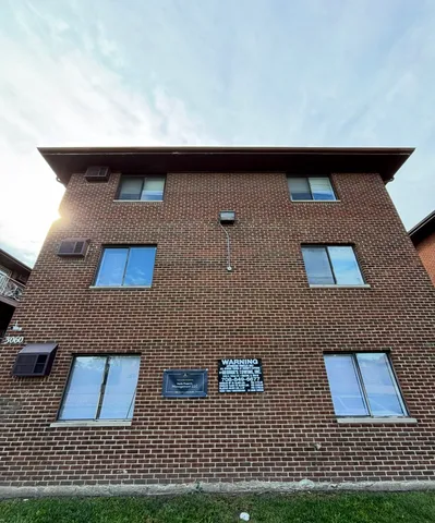 $1,550 | 3060 Bernice Avenue, Unit 1N, Lansing, IL 60438