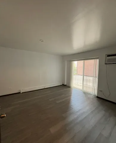 $1,550 | 3060 Bernice Avenue, Unit 1N, Lansing, IL 60438