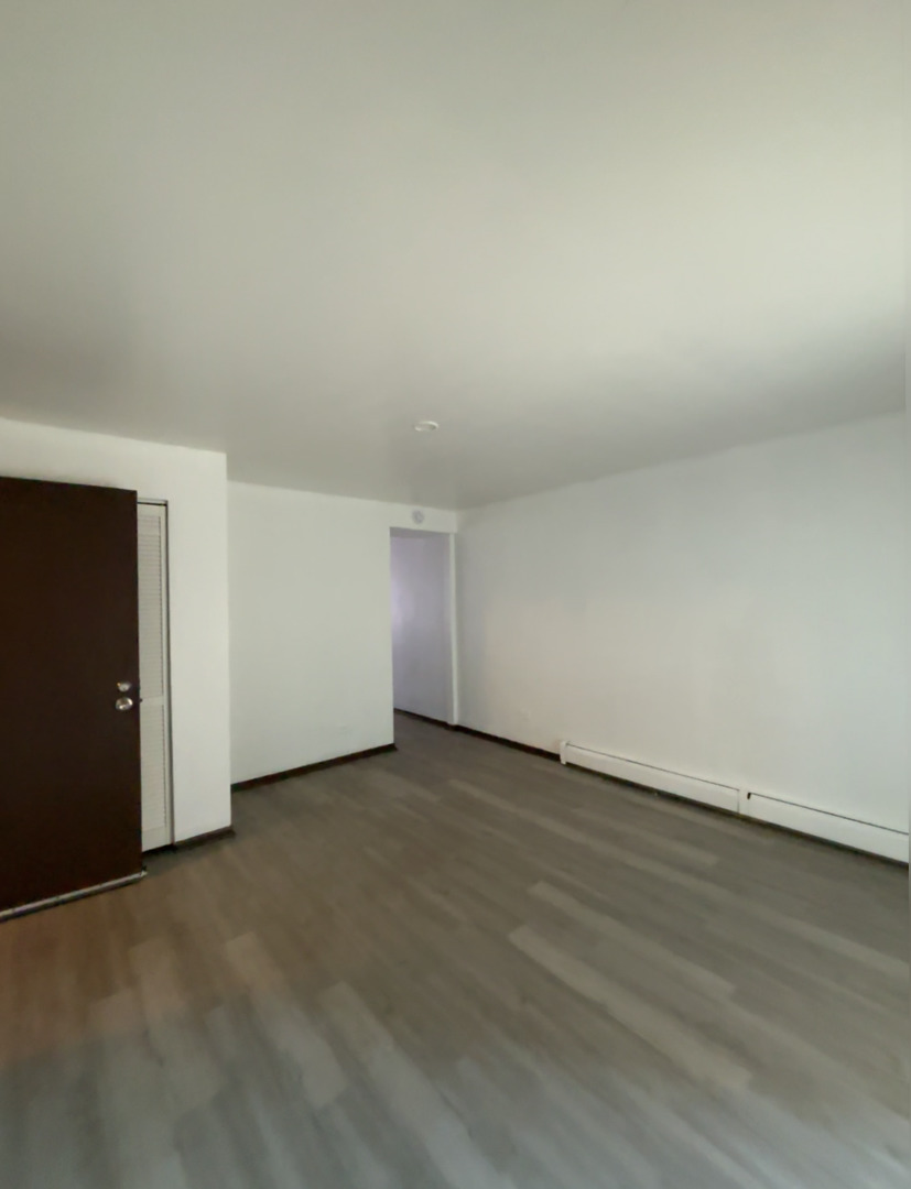 3060 Bernice Avenue, Unit 1N Lansing, IL 60438 - Photo 3 of 7