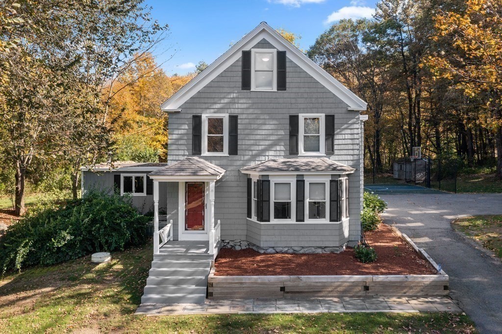 99 Shawsheen Road Bedford, MA 01730 - Photo 2 of 38