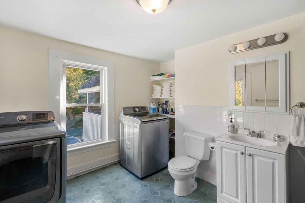 99 Shawsheen Road Bedford, MA 01730 - Photo 21 of 38