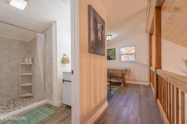 $575,000 | 2029 Lones Branch Lane, Pigeon Forge, TN 37876