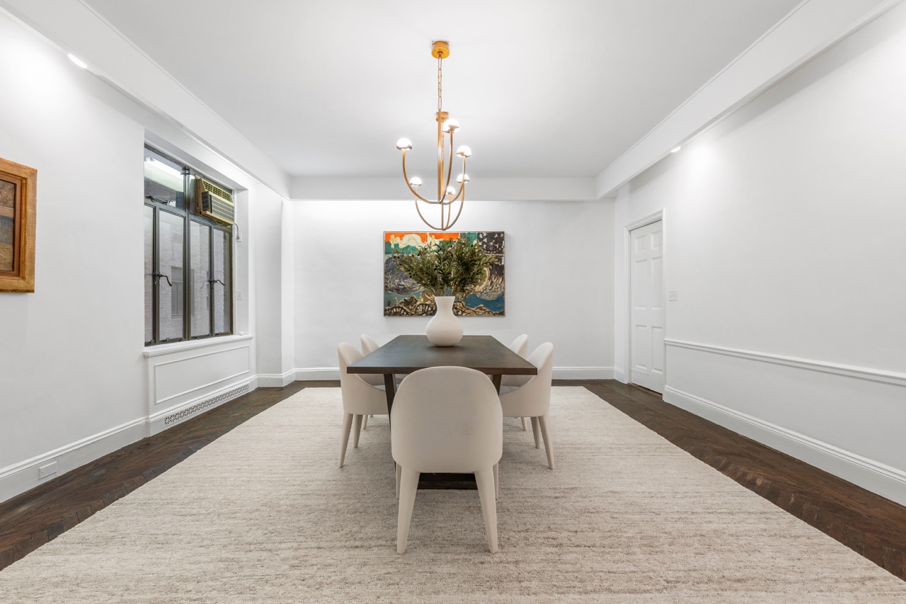 211 Central Park West, Unit 8E Manhattan, NY 10024 - Photo 5 of 14 a dining room with furniture and window
