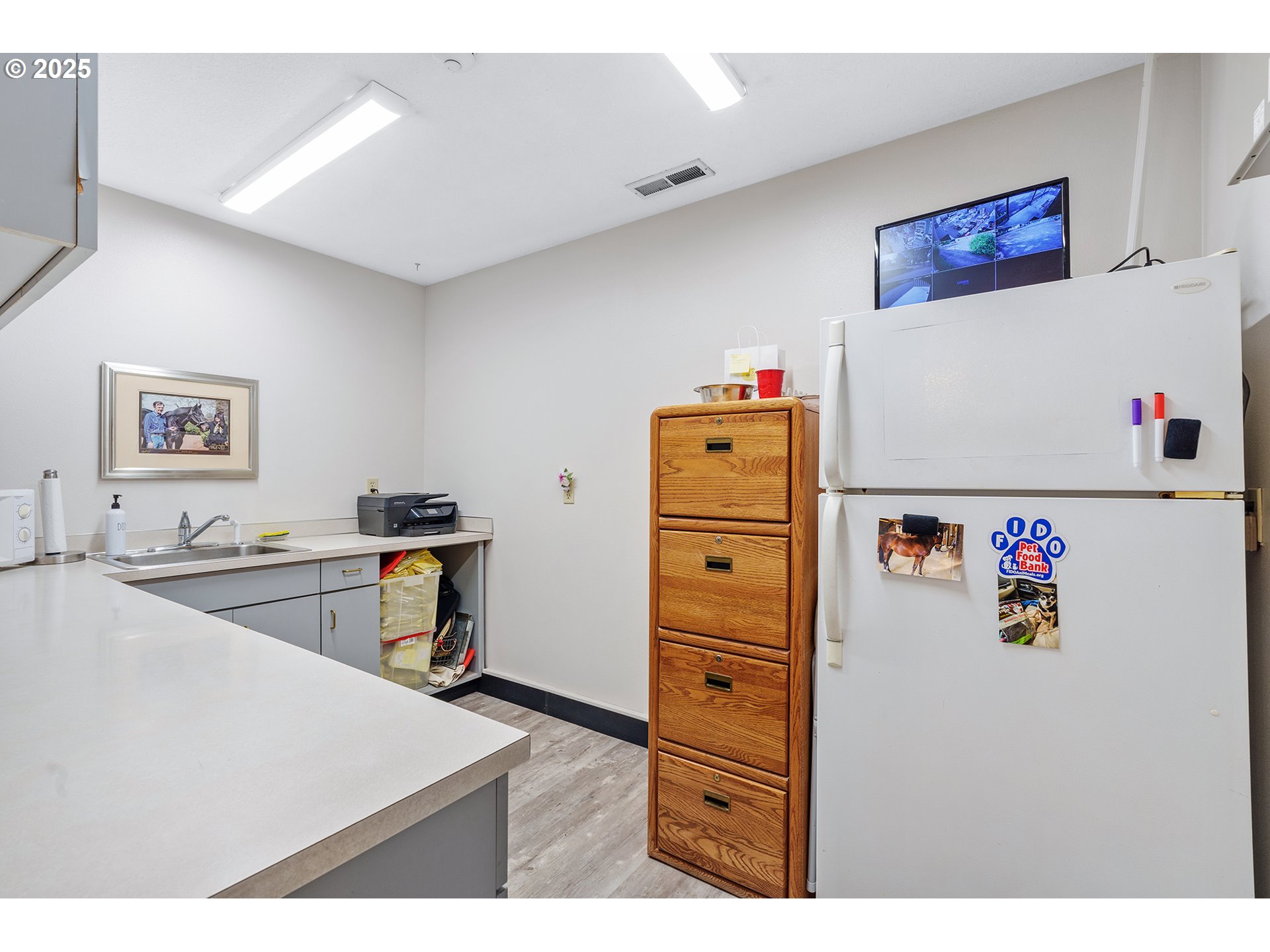 22525 Southwest Stafford Road Tualatin, OR 97062 - Photo 13 of 23