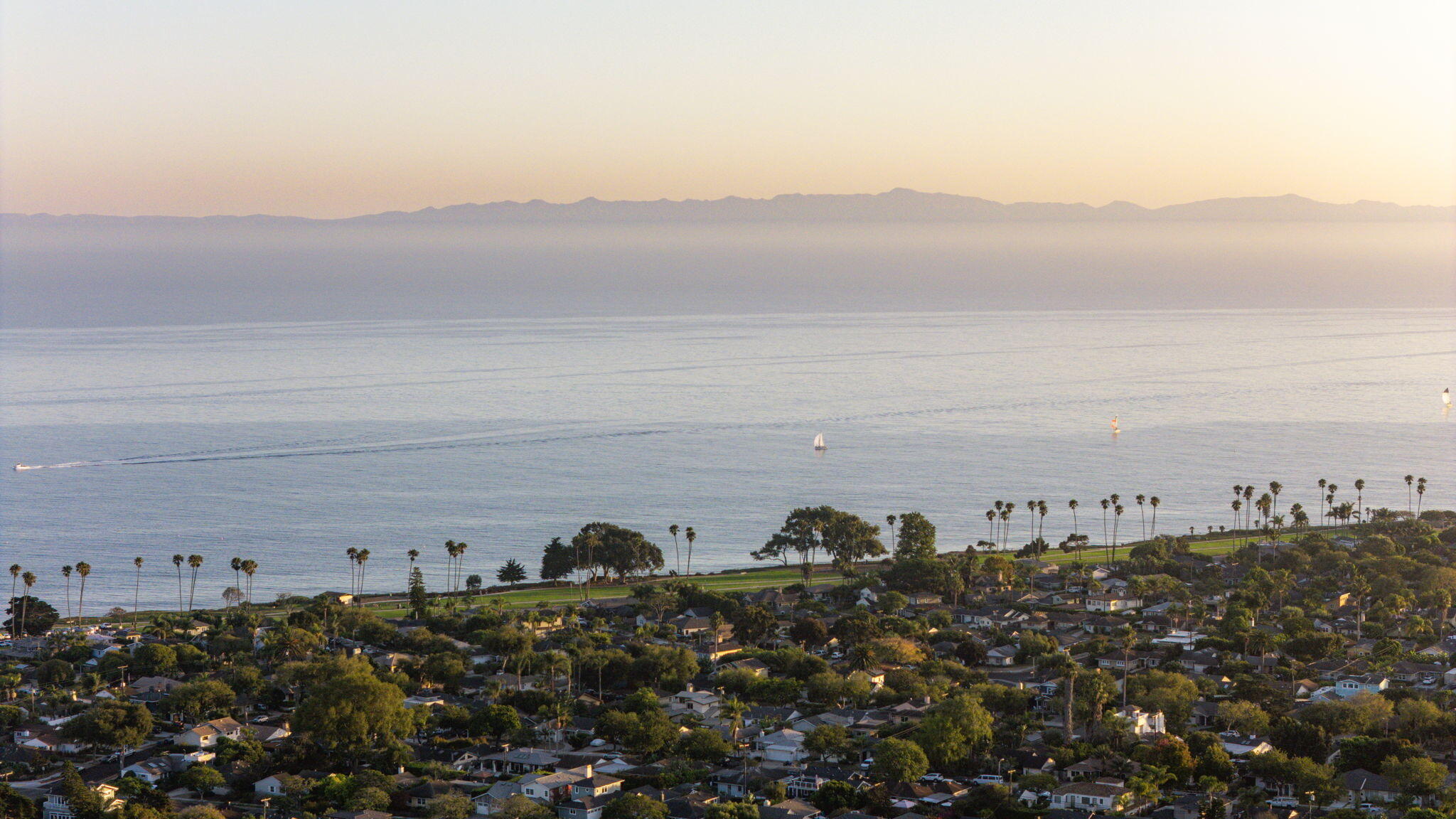 1102 Del Mar Avenue Santa Barbara, CA 93109 - Photo 36 of 39 a view of a city