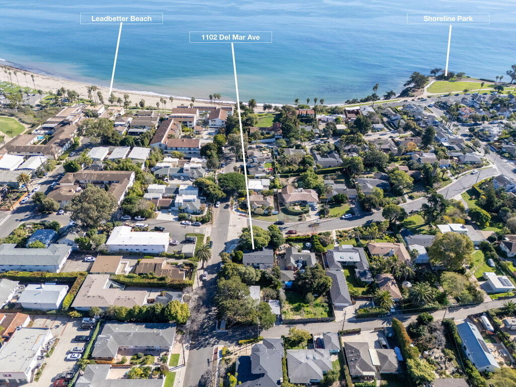 1102 Del Mar Avenue Santa Barbara, CA 93109 - Photo 6 of 39 a view of a city